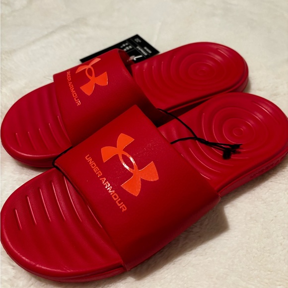 Under Armour Other - NWT Under Armour sliders